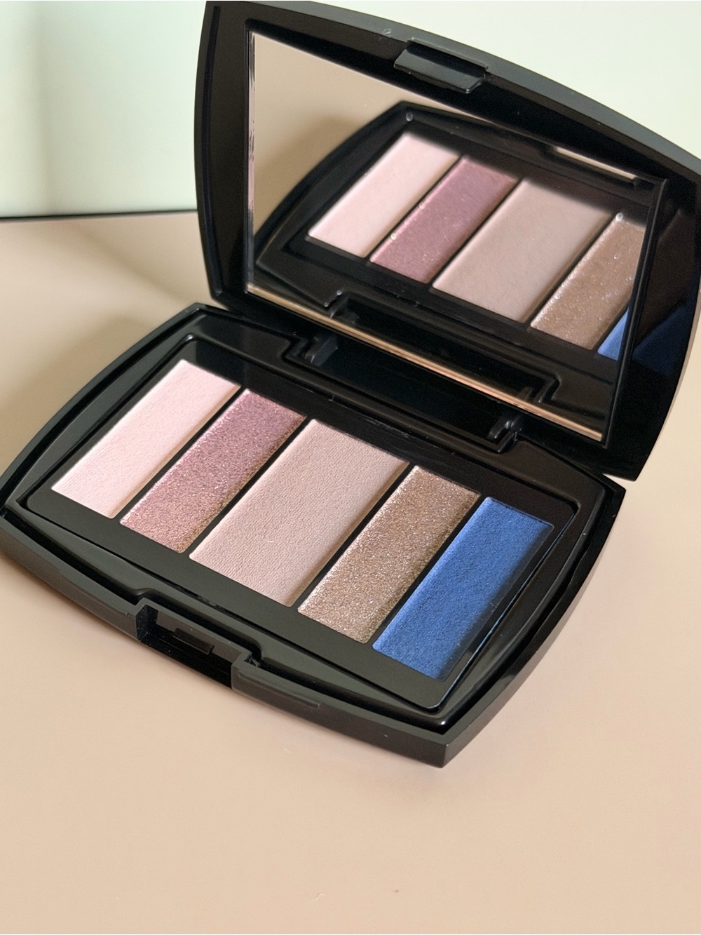 Lancôme Loves Women Cool Eyeshadow Palette New